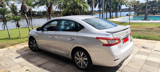NISSAN SENTRA 2.0 SL 16V FLEX 4P AUTOMÁTICO NISSAN SENTRA 2.0 SL 16V FLEX 4P AUTOMÁTICO